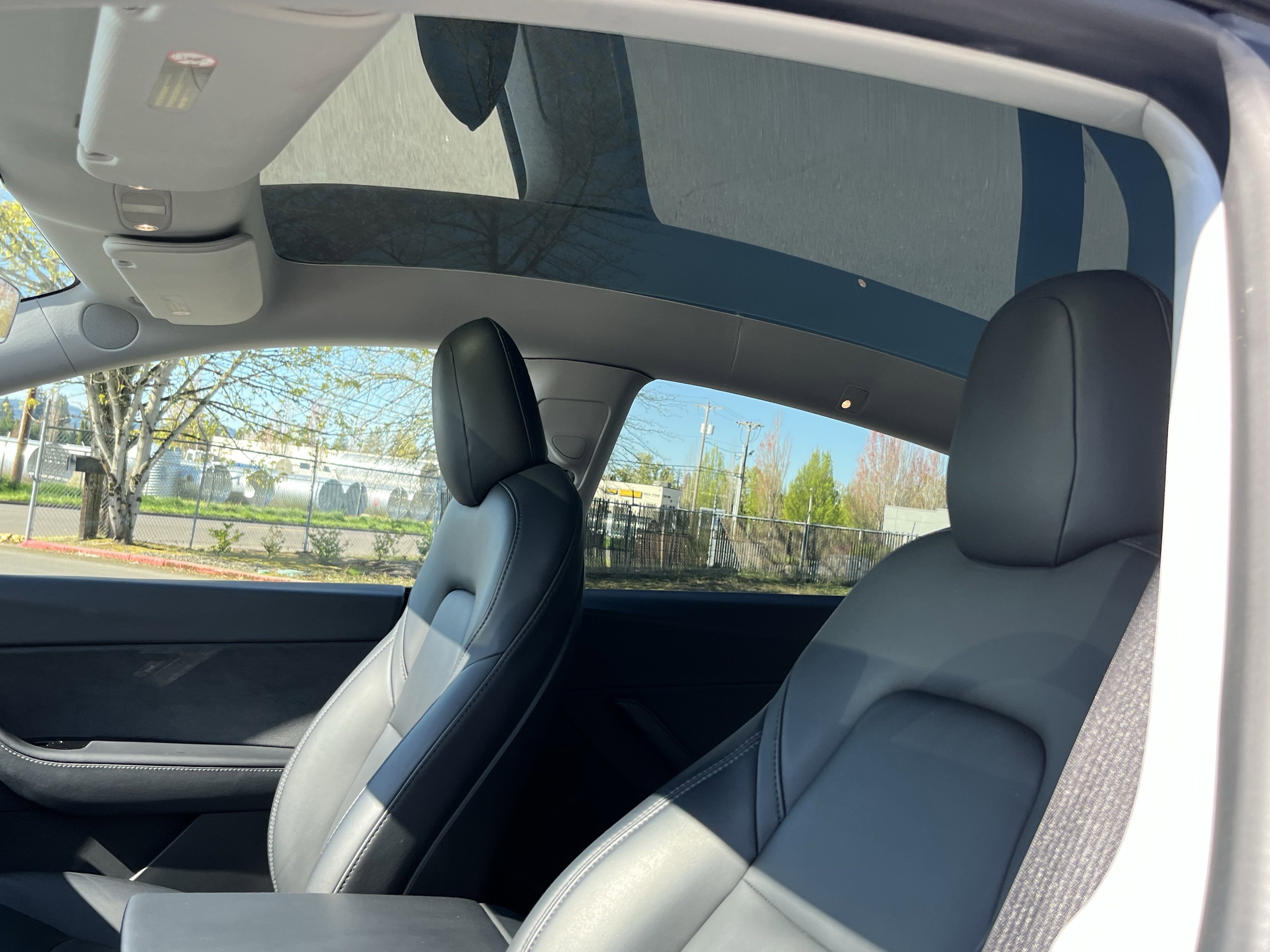 Used 2020 Tesla Model Y Long Range image 19