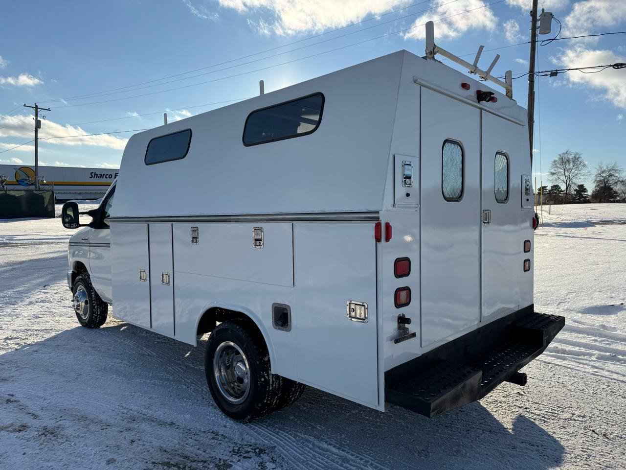 Used 2008 Ford E-350 and Econoline 350 Super Duty RWD image 7