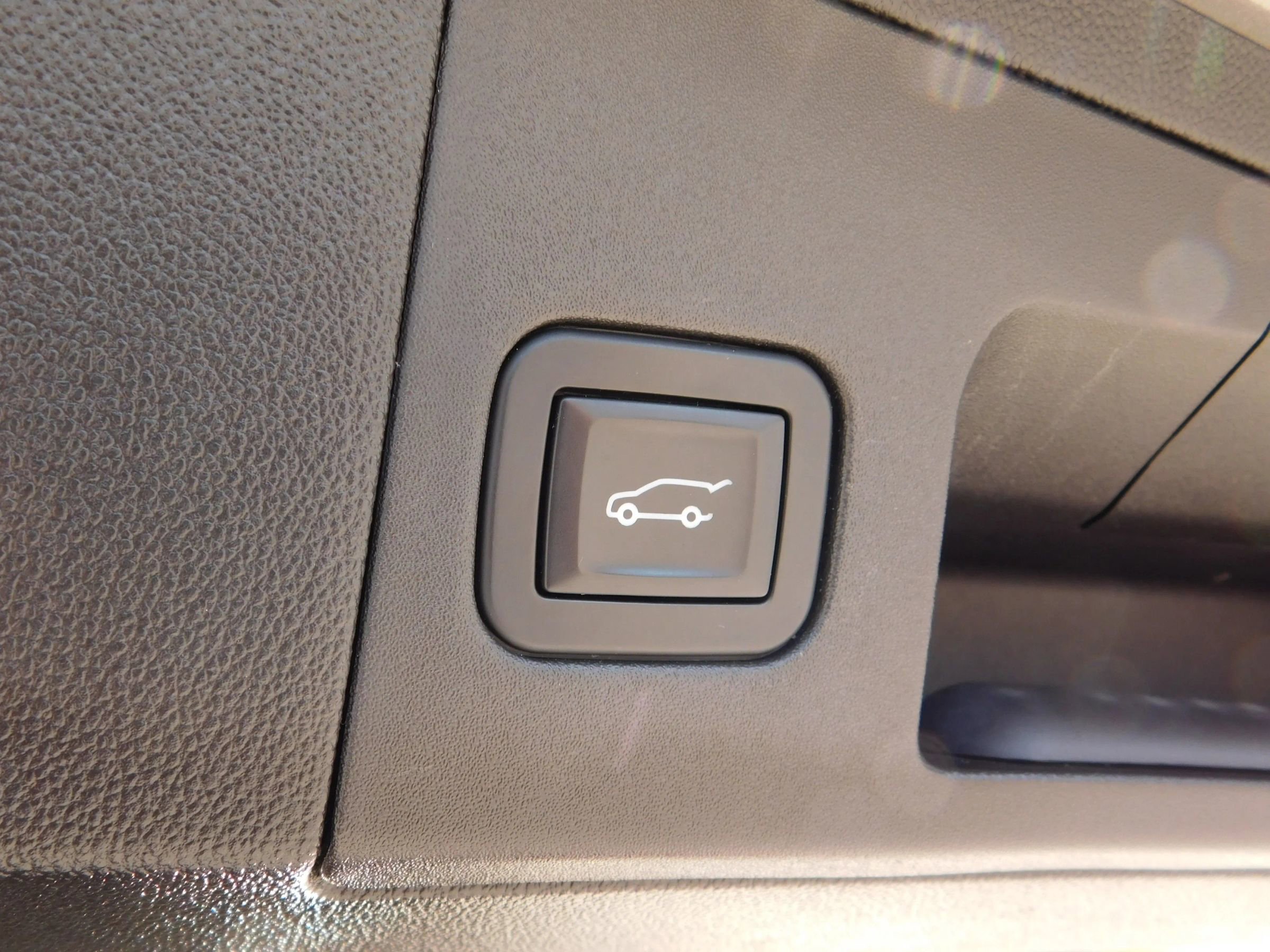 Used 2019 Cadillac XT5 Luxury AWD/4WD image 8