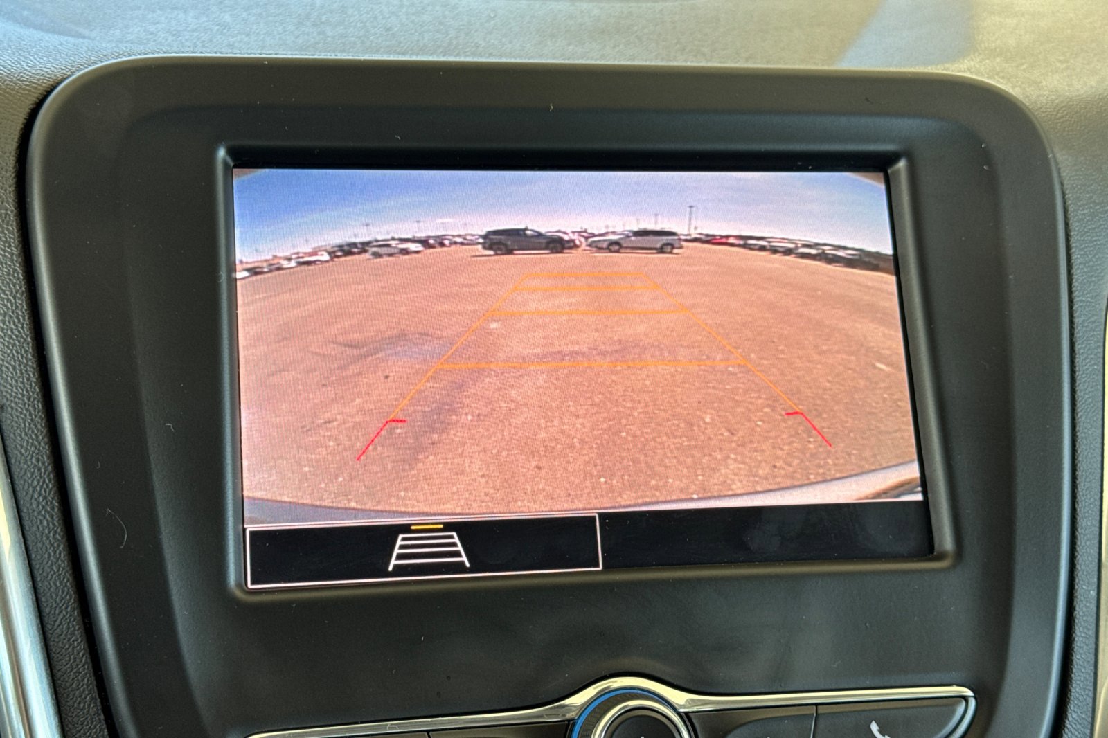 Used 2024 Chevrolet Equinox LT w/ LPO, Floor Liner Package FWD image 19