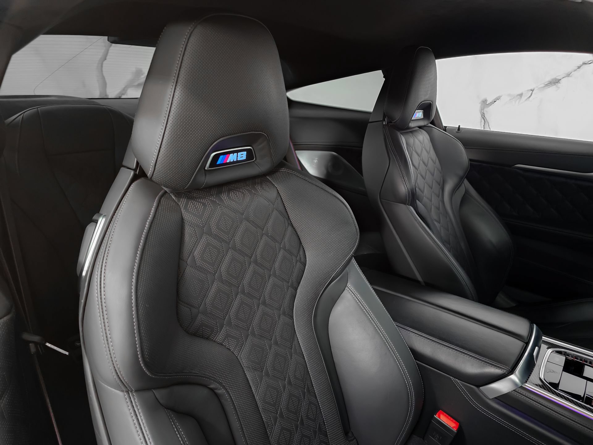 Used 2020 BMW M8 Competition w/ M Carbon Exterior Package AWD/4WD image 18
