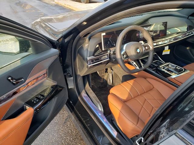 New 2026 BMW 740i xDrive image 9