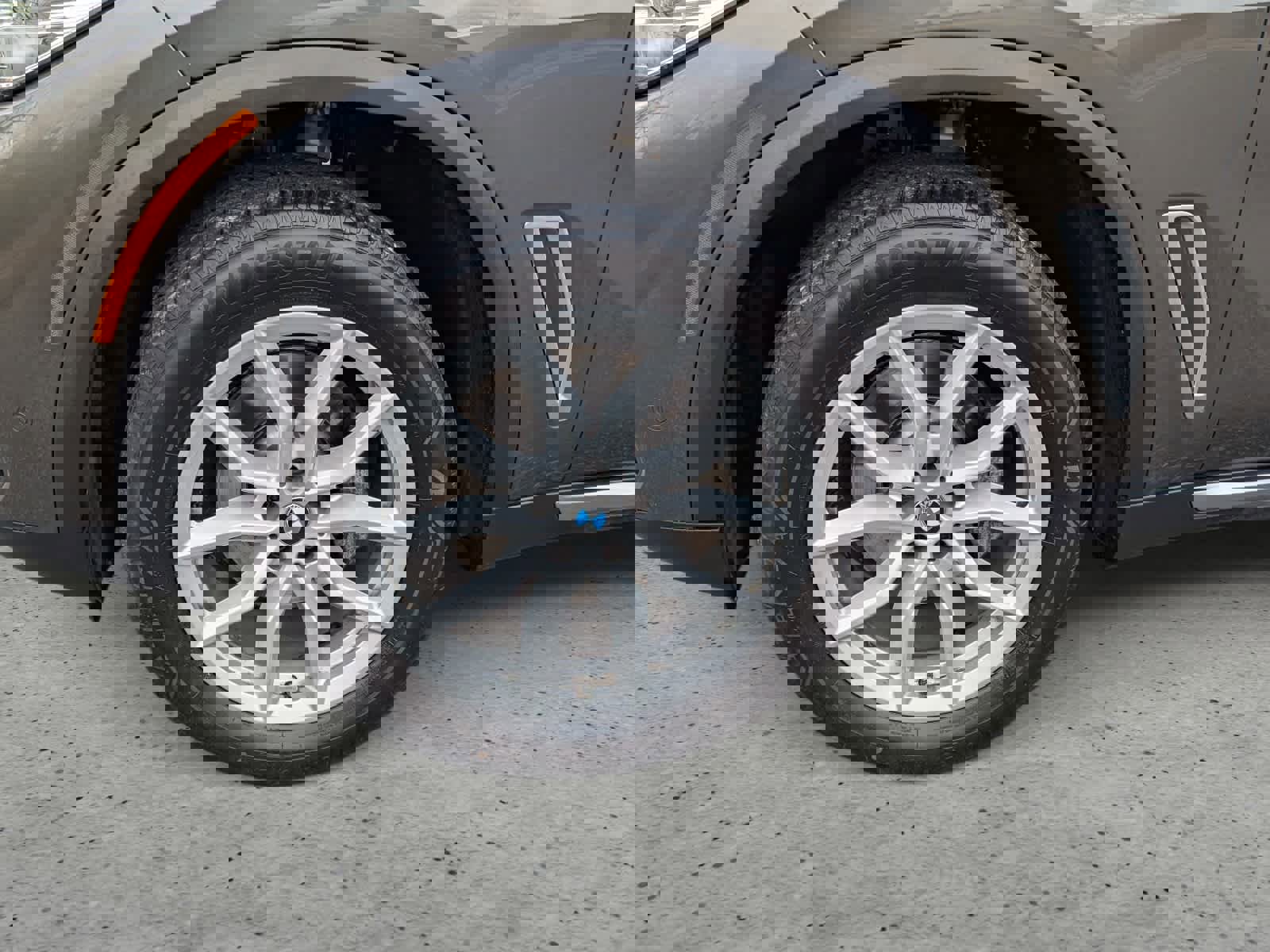 Used 2020 BMW X5 xDrive40i w/ Convenience Package image 7