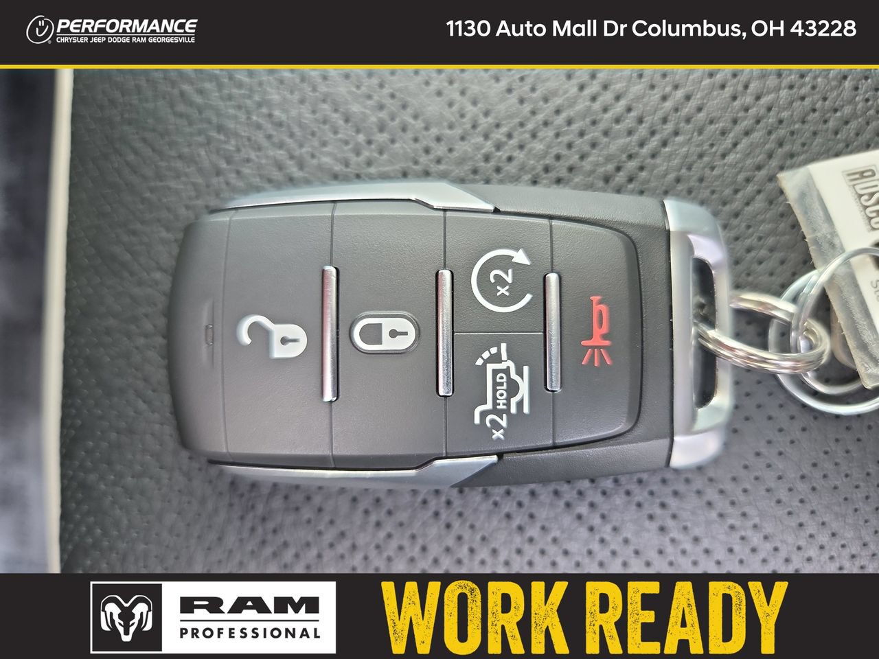 New 2026 RAM 2500 Laramie AWD/4WD image 37