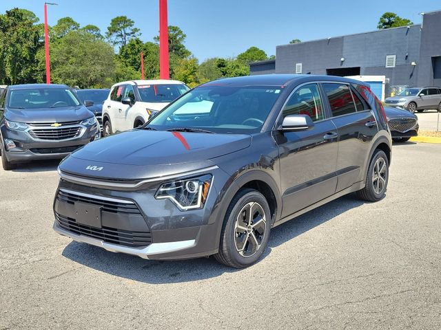 Used 2026 Kia Niro LX FWD image 5