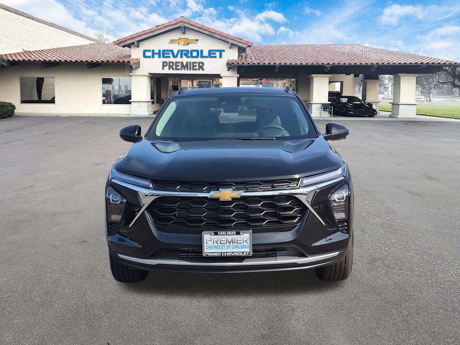 New 2026 Chevrolet Trax LT w/ Driver Confidence Package FWD image 3