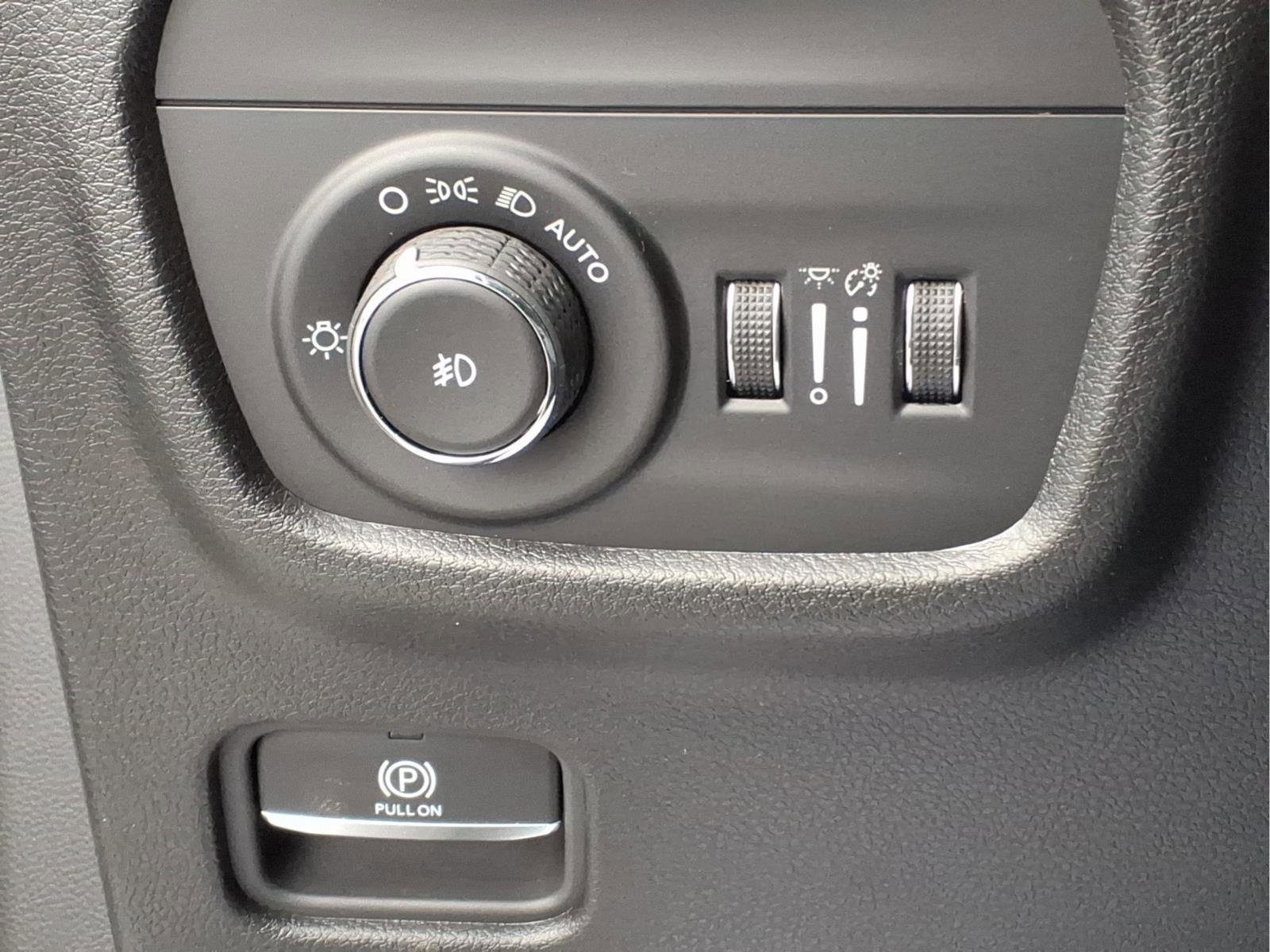 New 2025 Jeep Grand Cherokee L Limited image 20