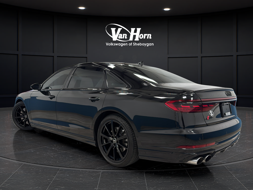 Used 2024 Audi S8 w/ S8 Comfort Plus Package AWD/4WD image 5