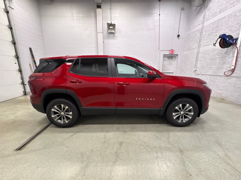 New 2027 Chevrolet Equinox LT w/ Safety and Technology Package AWD/4WD image 3
