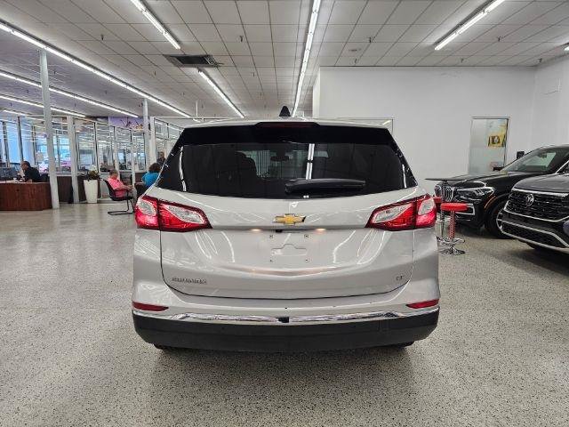 Used 2020 Chevrolet Equinox LT w/ Driver Convenience Package FWD image 6