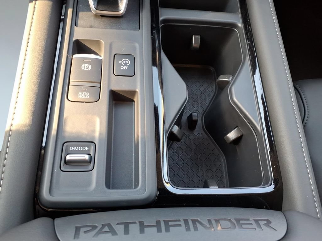 New 2026 Nissan Pathfinder SL FWD image 22