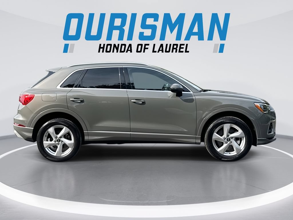 Used 2022 Audi Q3 2.0T Premium w/ Convenience Package AWD/4WD image 9