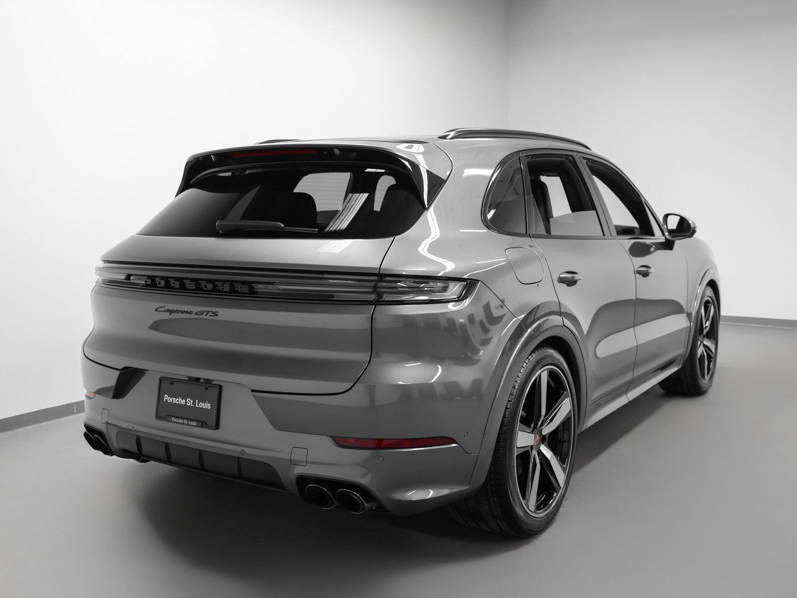 New 2026 Porsche Cayenne GTS AWD/4WD image 12