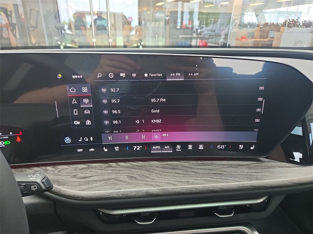 New 2025 Audi Q5 Premium Plus image 16