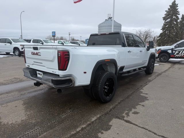 Used 2024 GMC Sierra 3500 SLT image 4