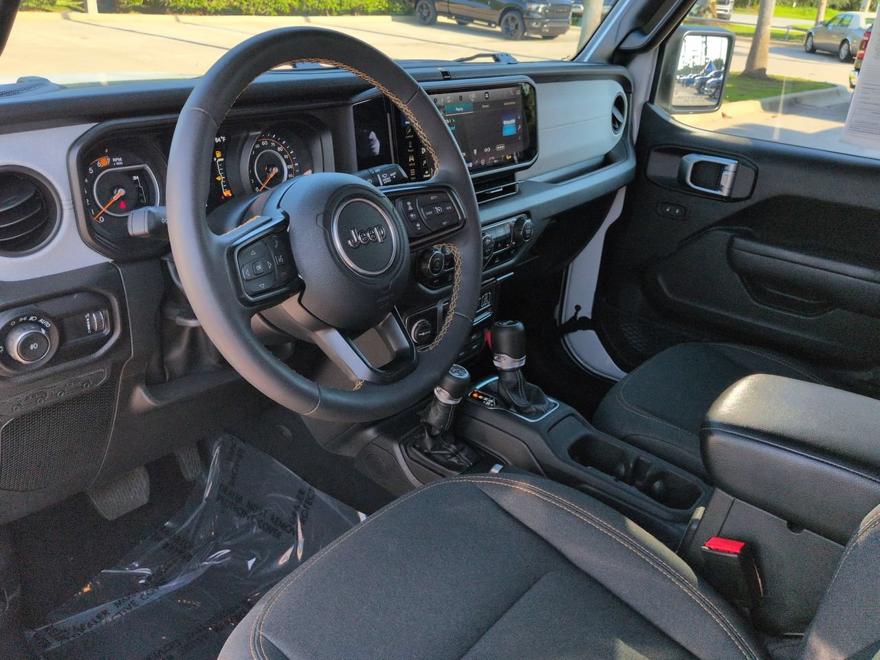 Used 2024 Jeep Wrangler Sport AWD/4WD image 14