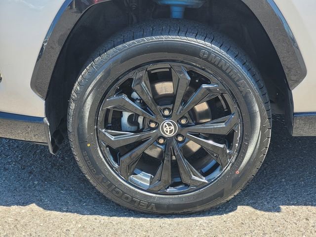Certified 2022 Toyota RAV4 XSE AWD/4WD image 11