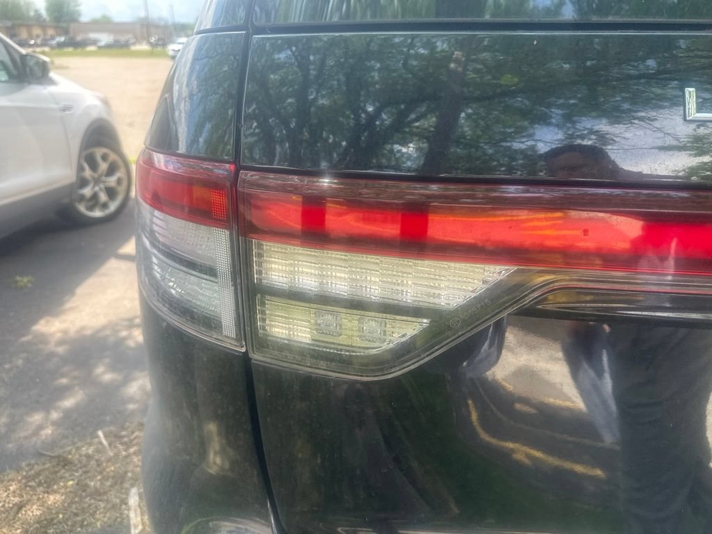 Used 2025 Lincoln Aviator Reserve w/ Jet Appearance Package AWD/4WD image 8
