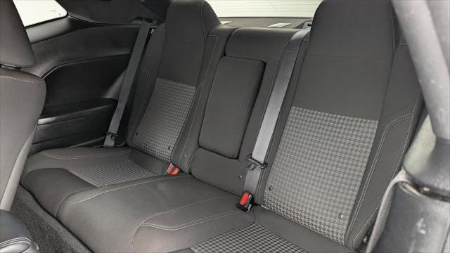 Used 2021 Dodge Challenger SXT image 16