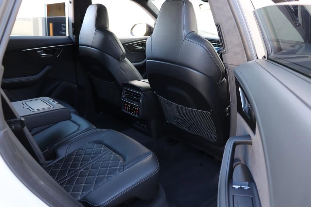 Used 2023 Audi SQ8 Prestige image 27