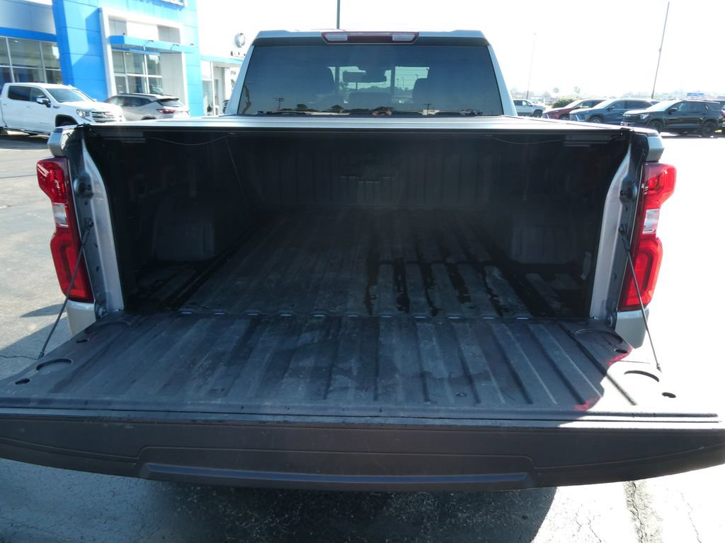 Used 2023 Chevrolet Silverado 1500 RST AWD/4WD image 18