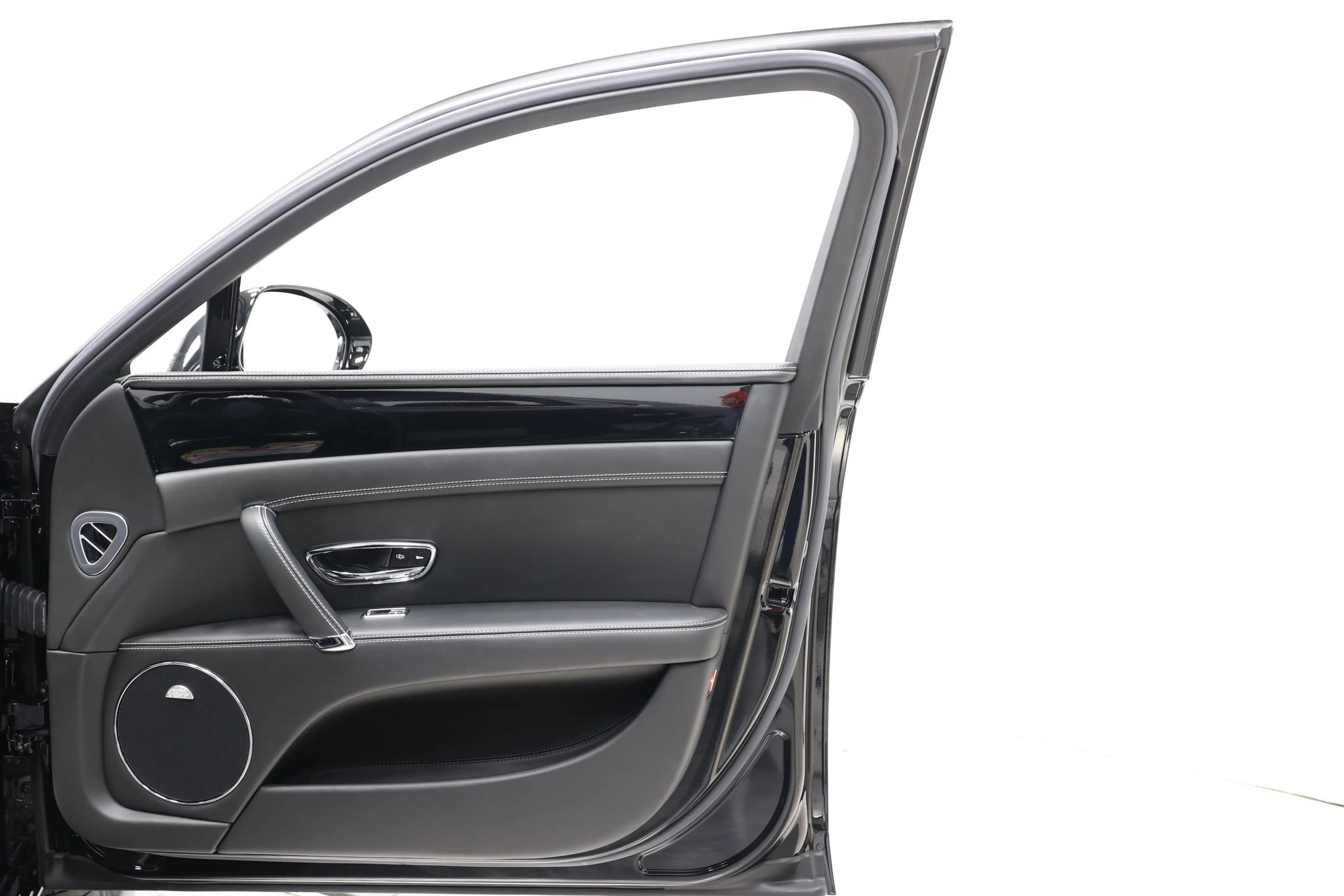 Used 2015 Bentley Flying Spur V8 AWD/4WD image 83
