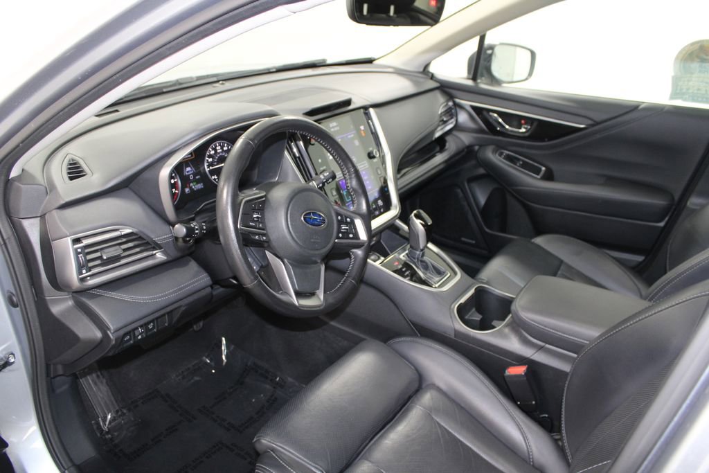 Used 2022 Subaru Outback Limited image 21