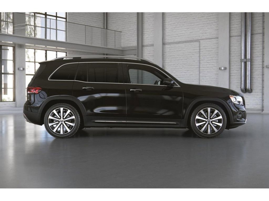 Certified 2022 Mercedes-Benz GLB 250 4MATIC image 17