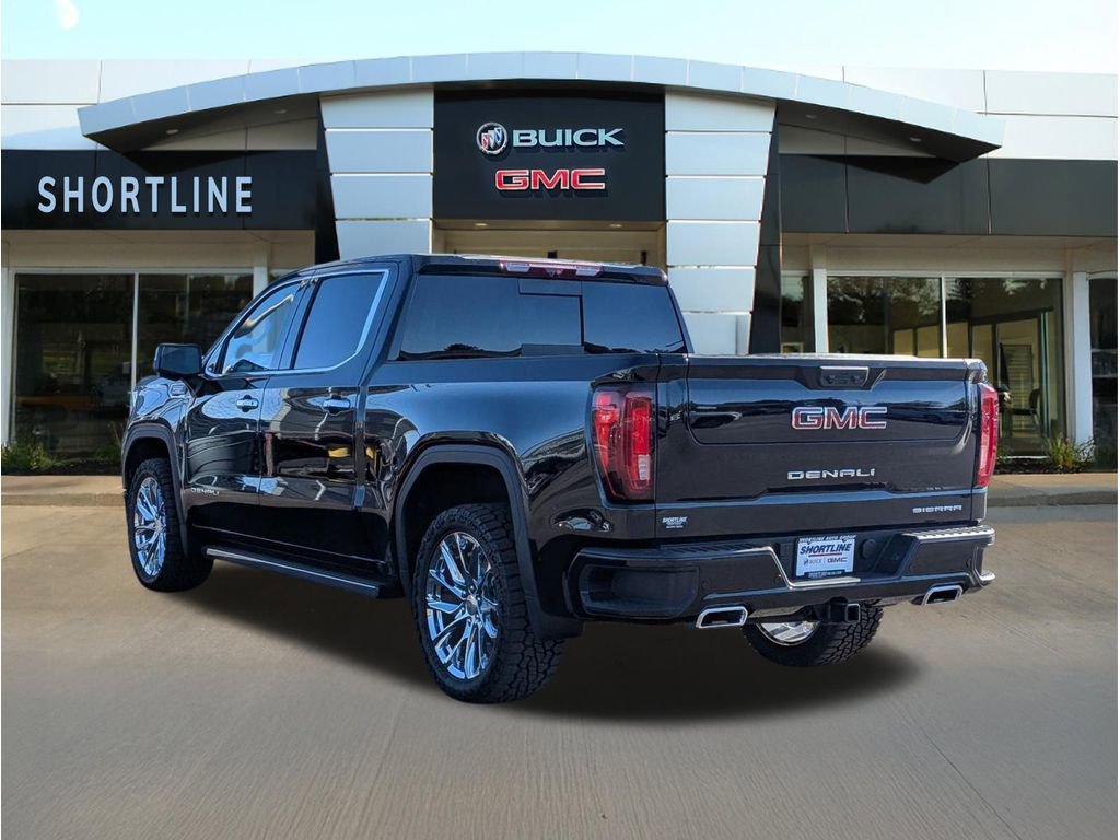 Used 2025 GMC Sierra 1500 Denali w/ Technology Package AWD/4WD image 5