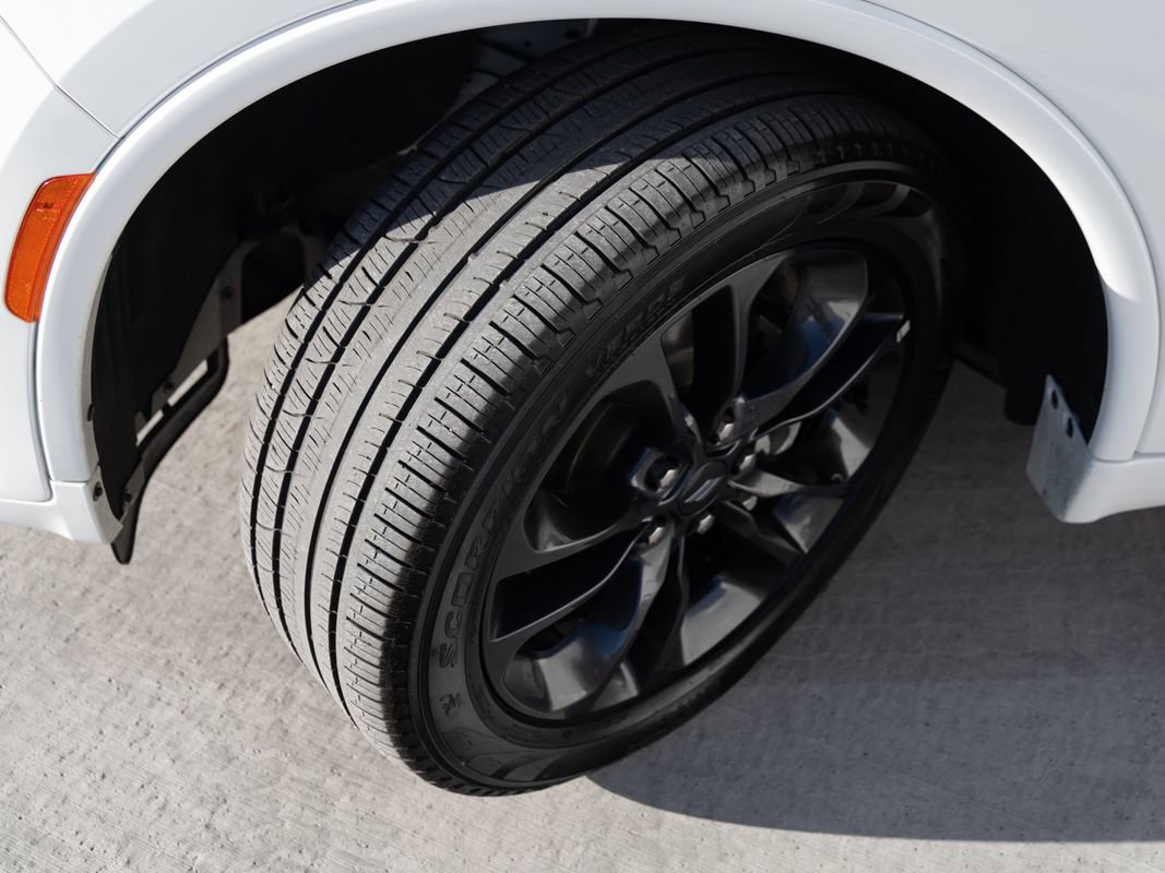 Used 2022 Dodge Durango GT w/ GT Premium Group image 8