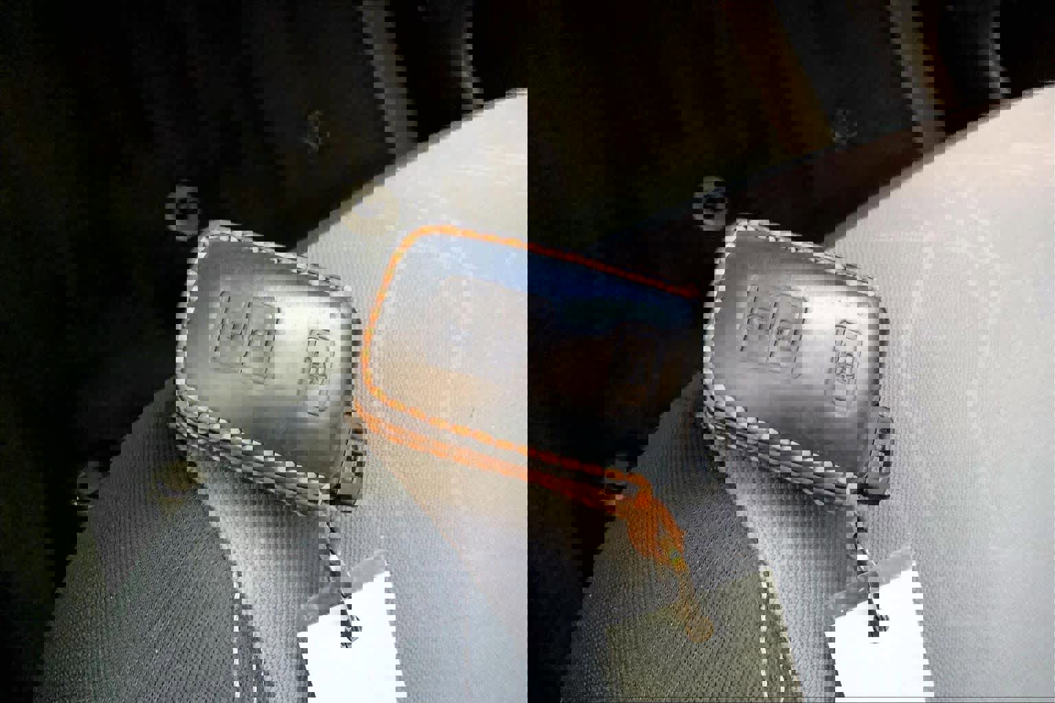 Used 2021 Toyota Tacoma TRD Off-Road w/ Technology Package AWD/4WD image 14