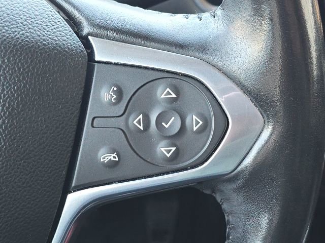 Used 2020 Chevrolet Traverse RS w/ LPO, Floor Liner Package image 32