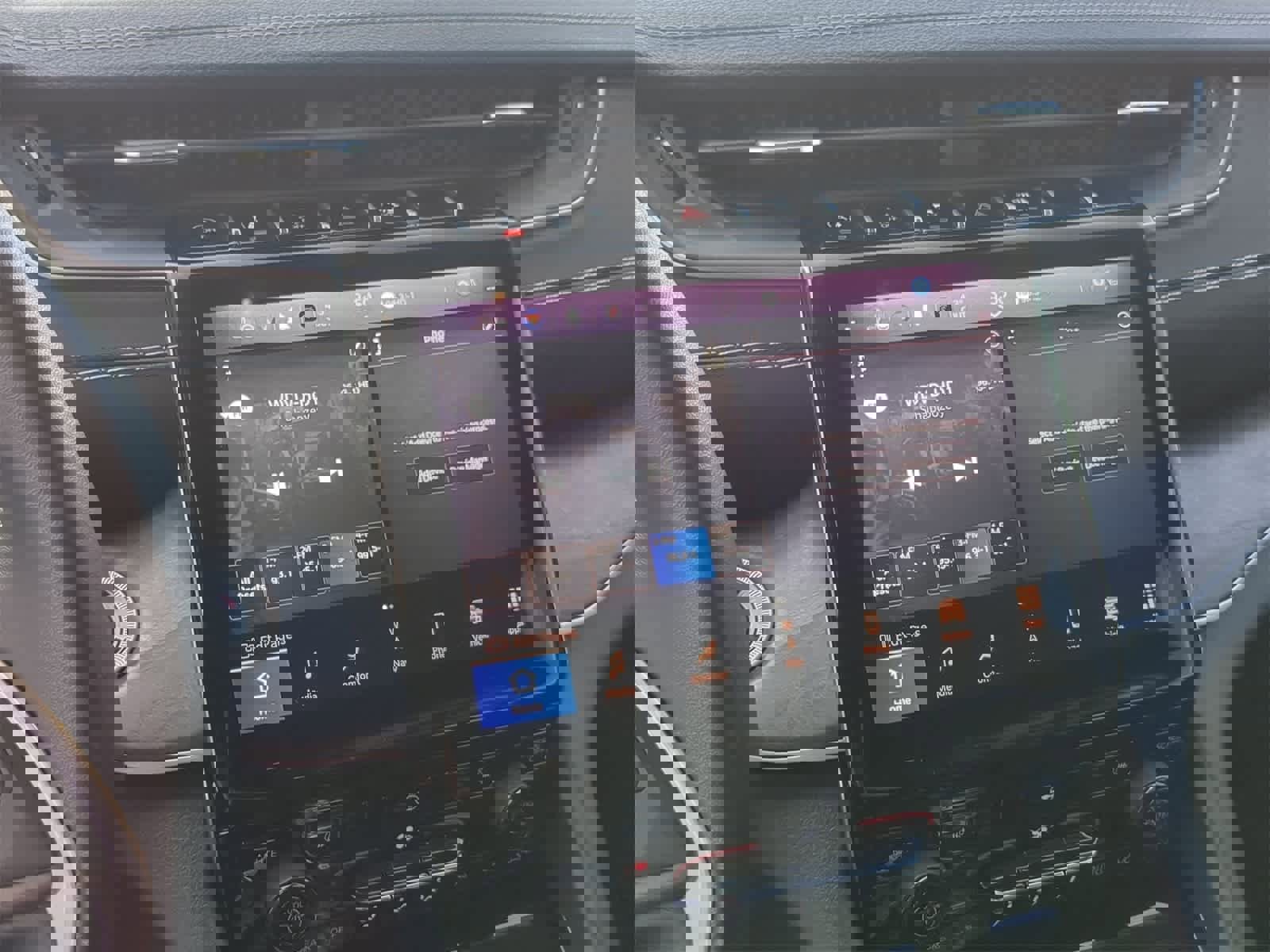 Certified 2022 Jeep Grand Cherokee L Limited w/ Black Appearance Package image 36