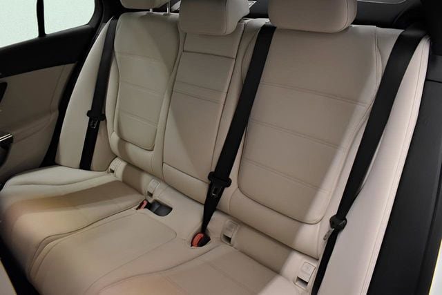 New 2026 Mercedes-Benz C 300 4MATIC Sedan image 10