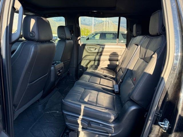 Used 2021 Chevrolet Suburban RST AWD/4WD image 10