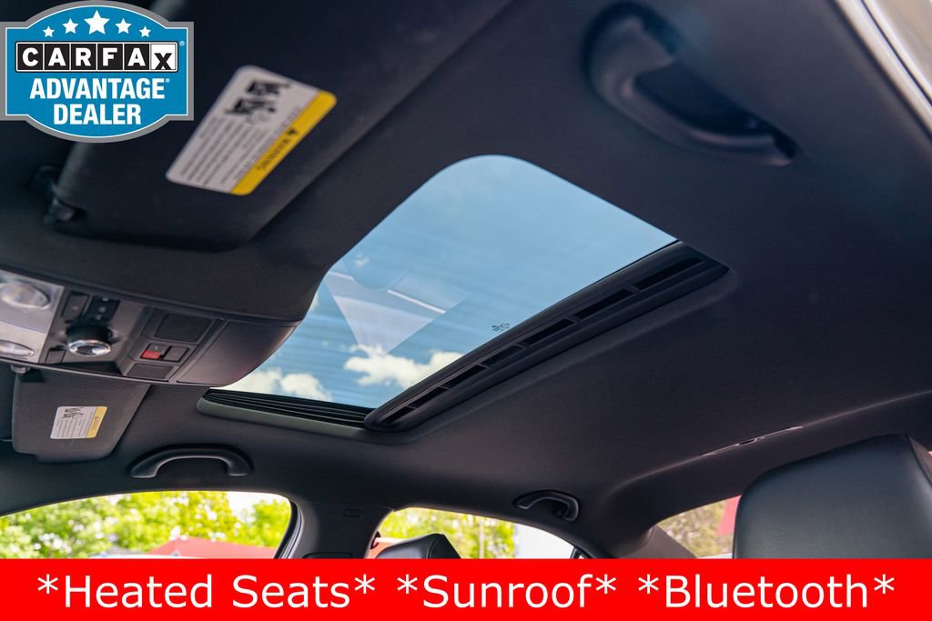 Used 2014 Volkswagen Jetta GLI FWD image 29