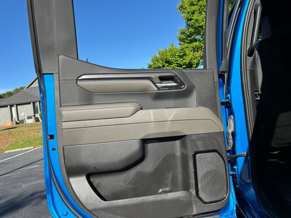Used 2024 Chevrolet Silverado 1500 ZR2 w/ Technology Package AWD/4WD image 63