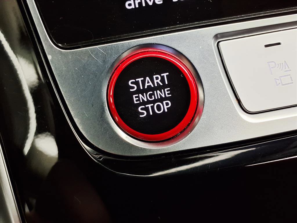 Used 2023 Audi RS Q8 image 22