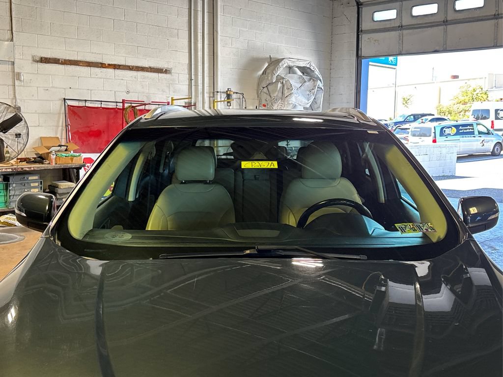 Used 2019 Ford Edge SEL w/ Equipment Group 201A AWD/4WD image 16
