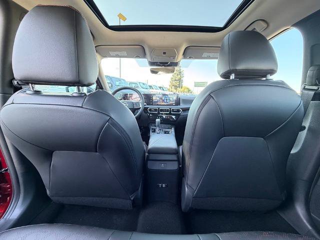 New 2026 Nissan Sentra SR FWD image 12