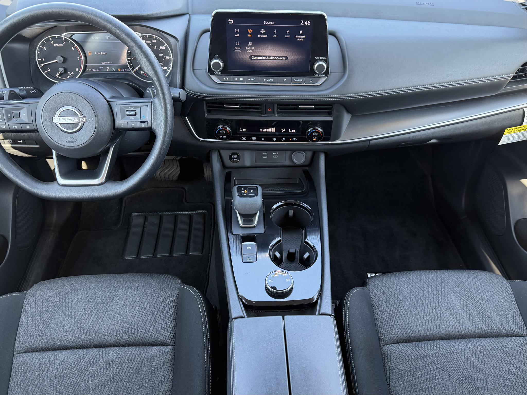 Used 2024 Nissan Rogue SV AWD/4WD image 9
