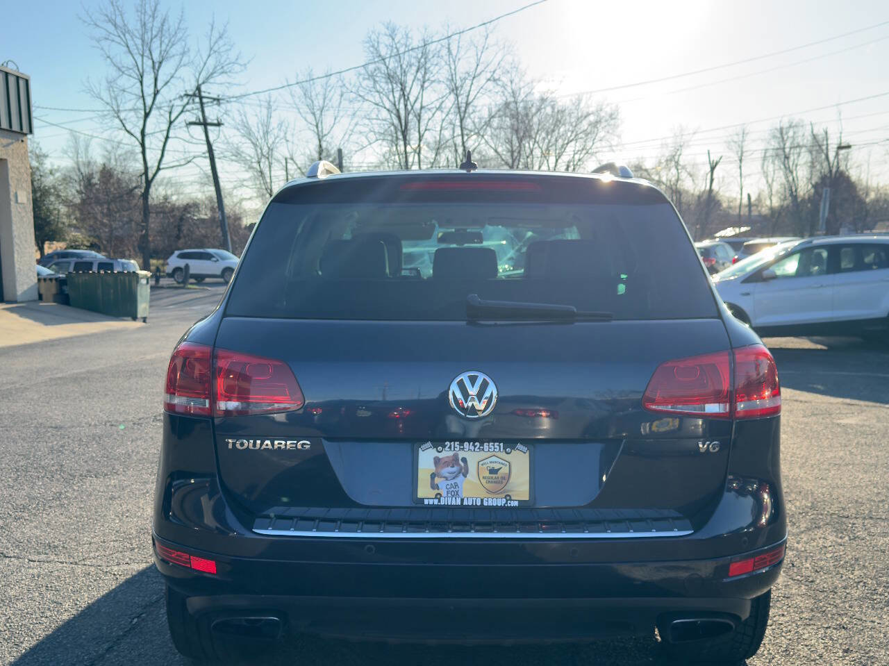 Used 2013 Volkswagen Touareg Sport image 5