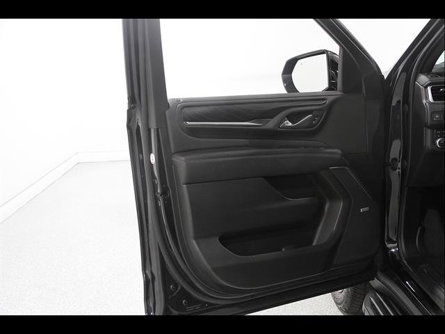 Used 2022 GMC Yukon Denali AWD/4WD image 4