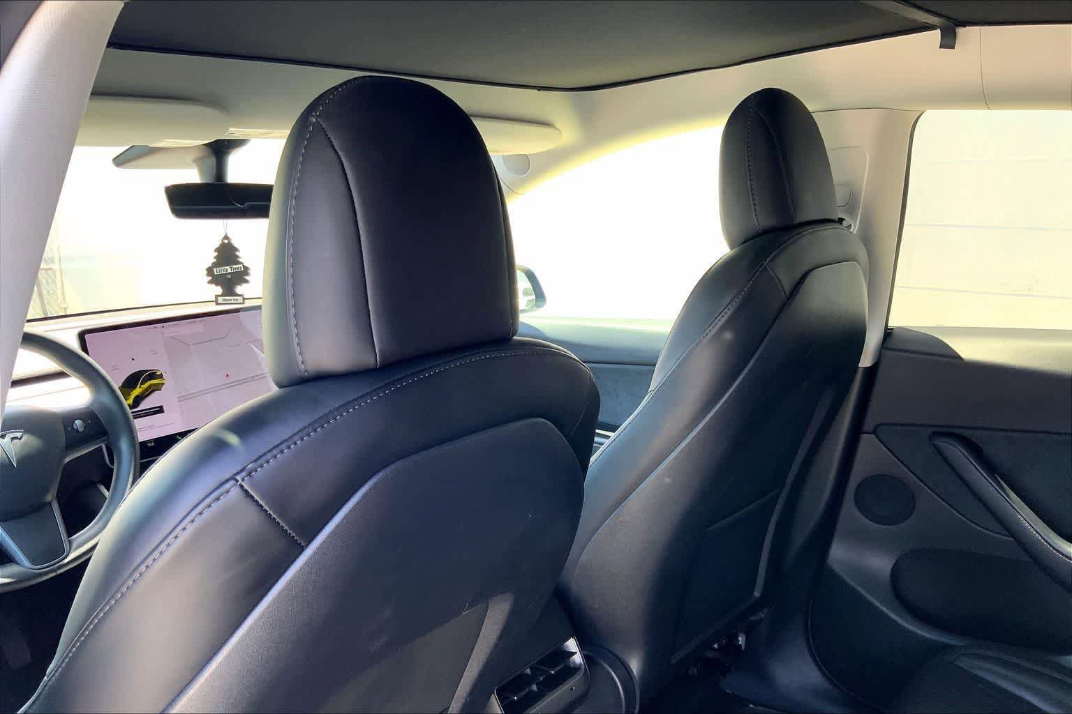 Used 2021 Tesla Model Y Long Range image 13