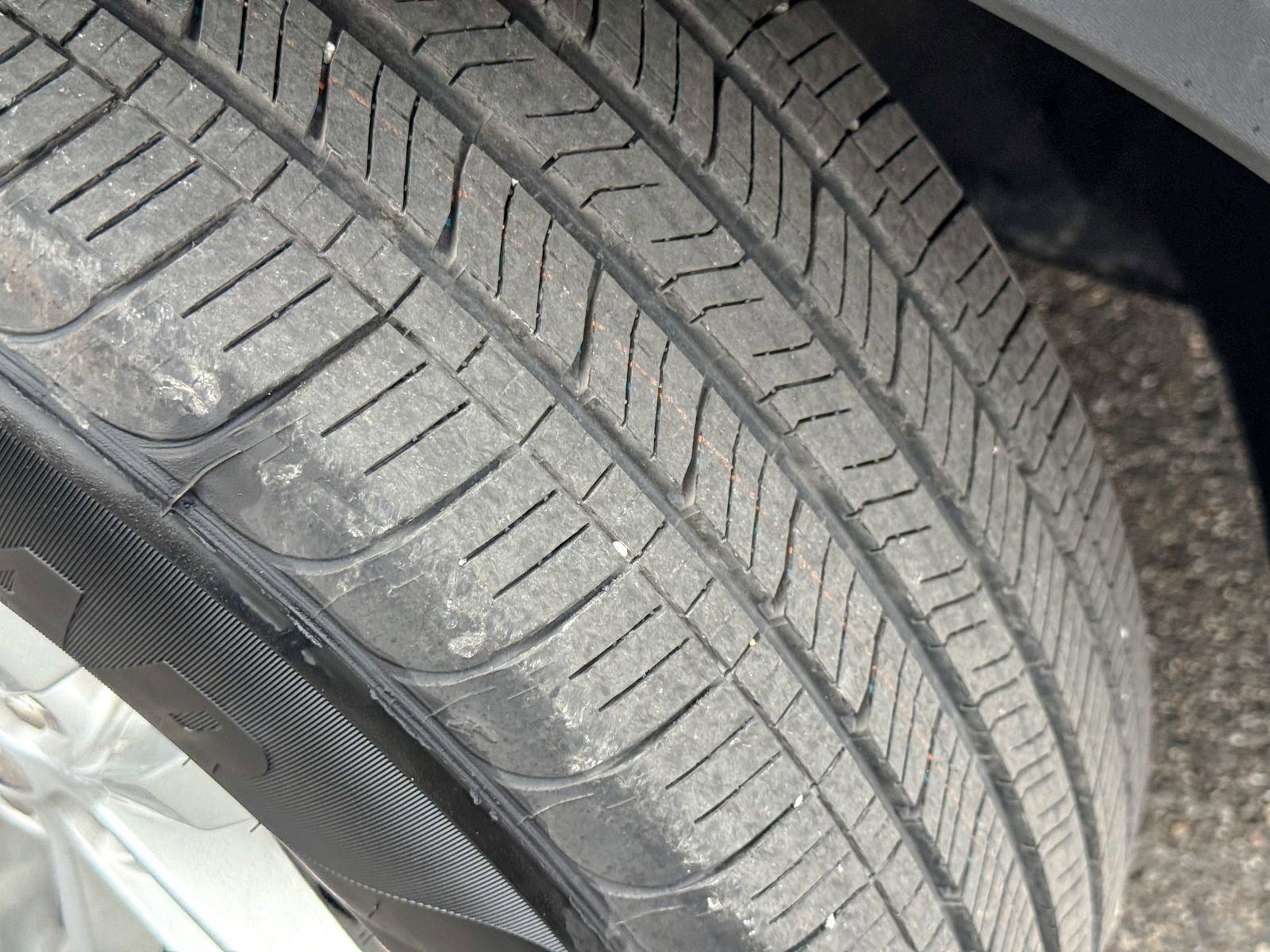 Certified 2022 Ford Explorer XLT w/ Equipment Group 202A image 12