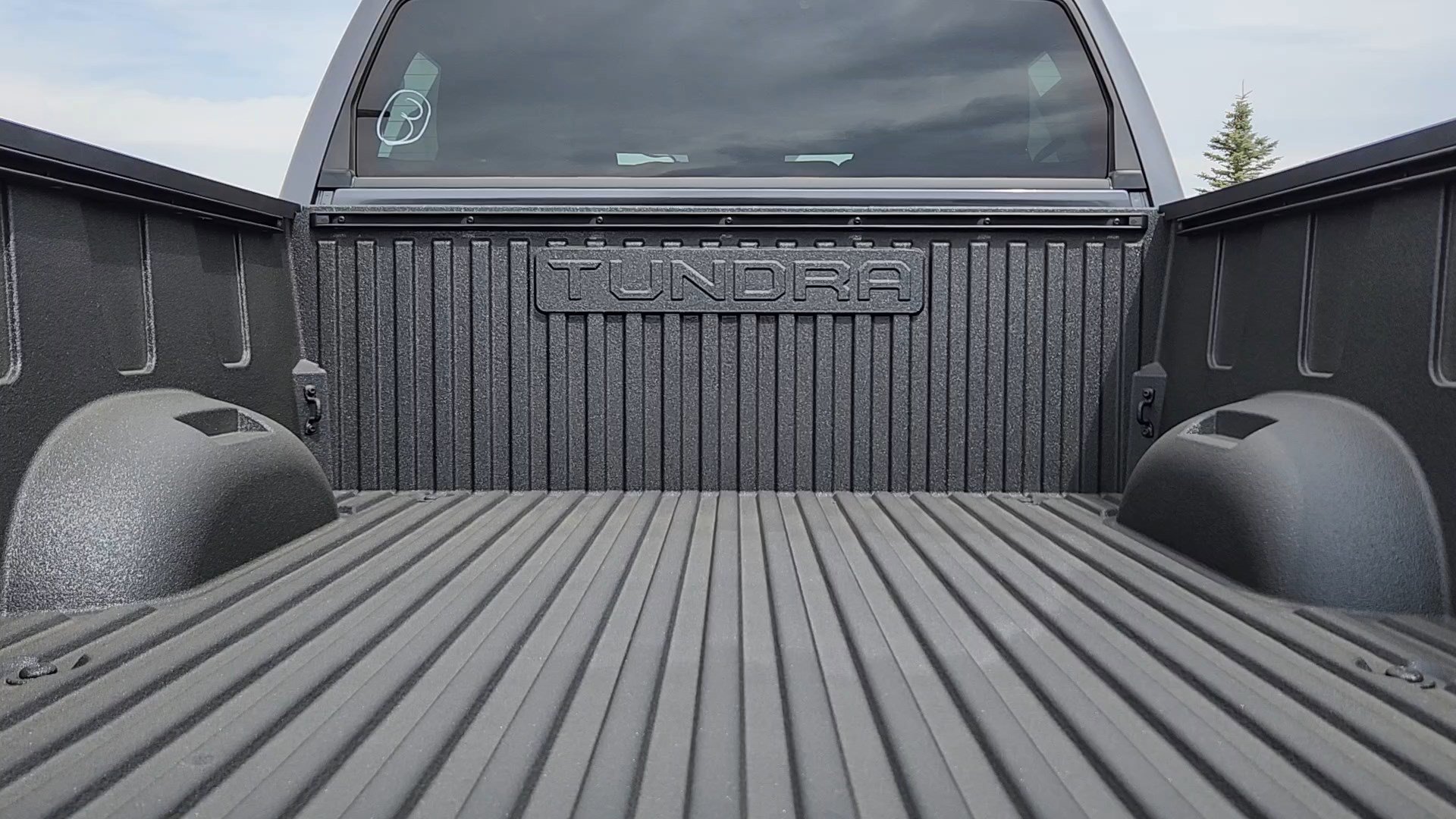 New 2026 Toyota Tundra SR5 AWD/4WD image 18