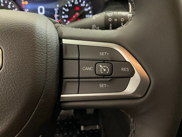 New 2026 Jeep Compass Latitude AWD/4WD image 13