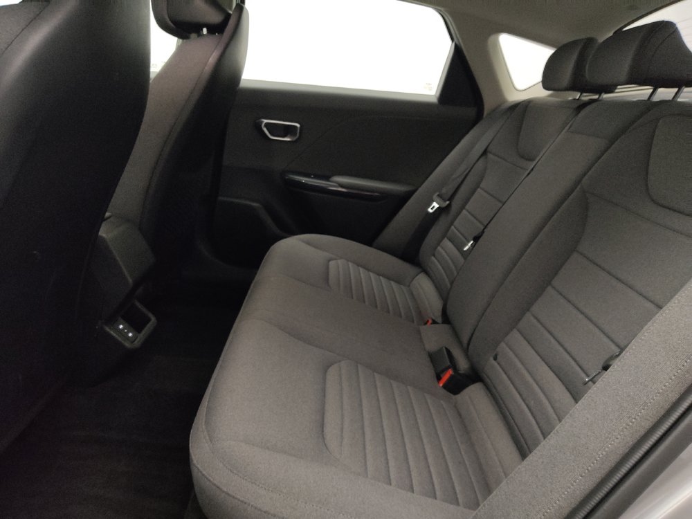 Used 2025 Kia K4 EX FWD image 18