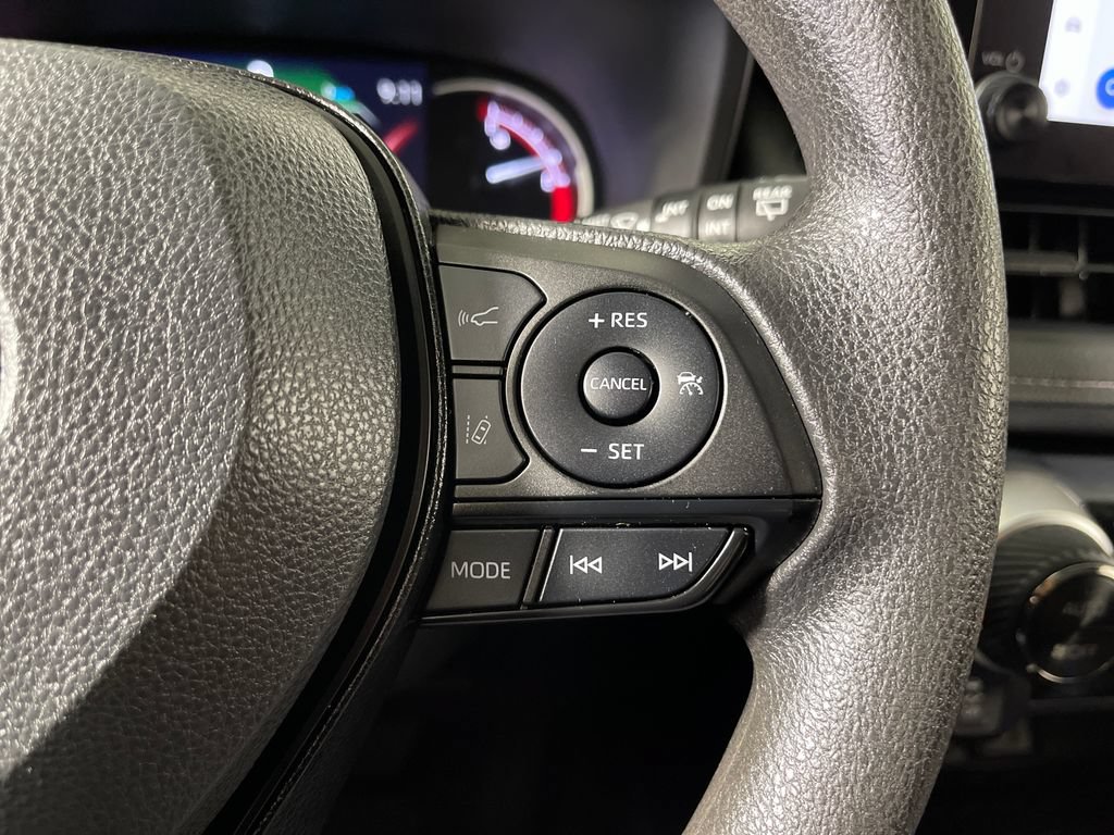 Certified 2024 Toyota RAV4 XLE FWD image 27