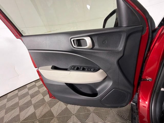 New 2026 Hyundai Venue SEL FWD image 21